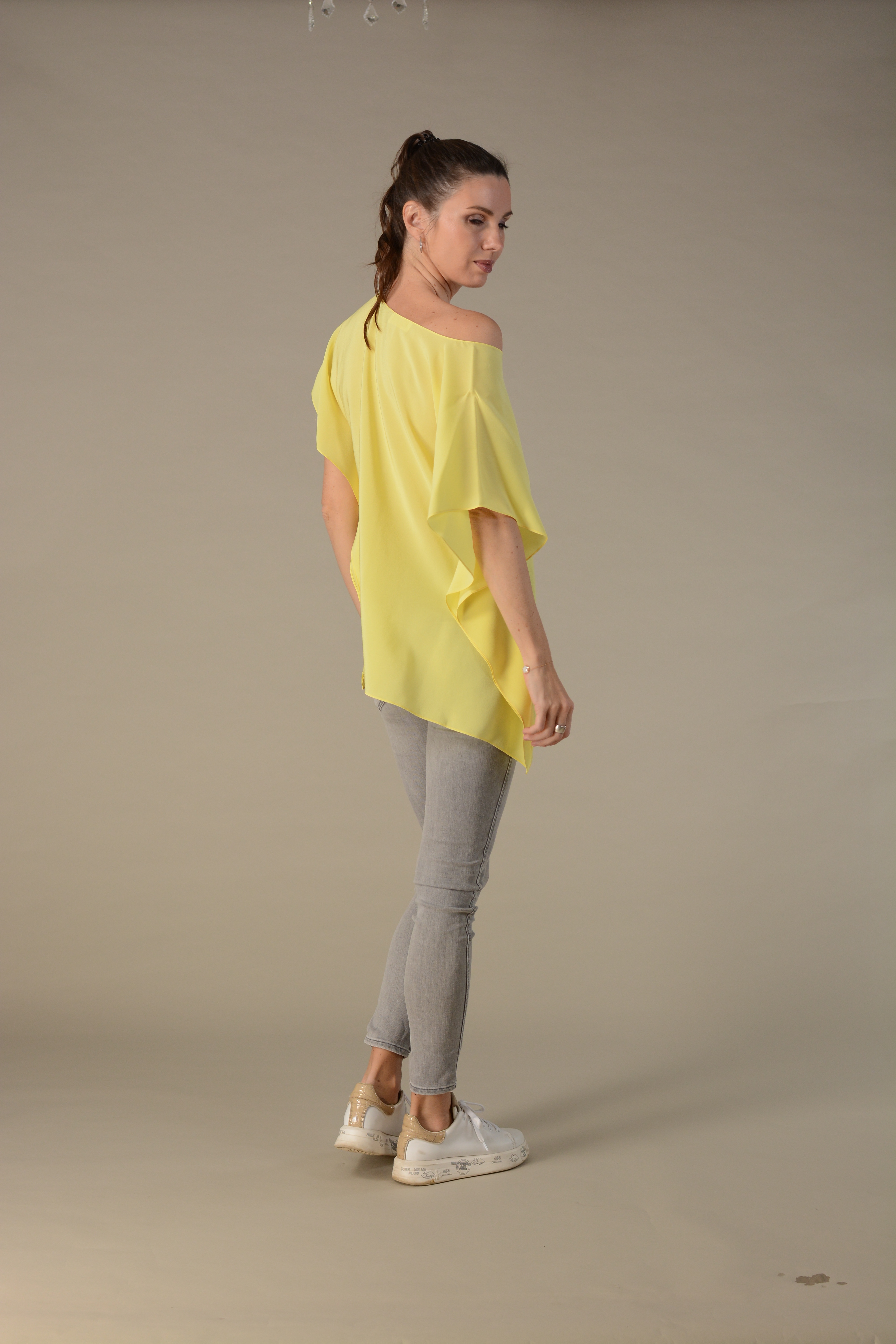 картинка Блузка Радуга, лимонная вербена магазина шелковой одежды и аксессуаров