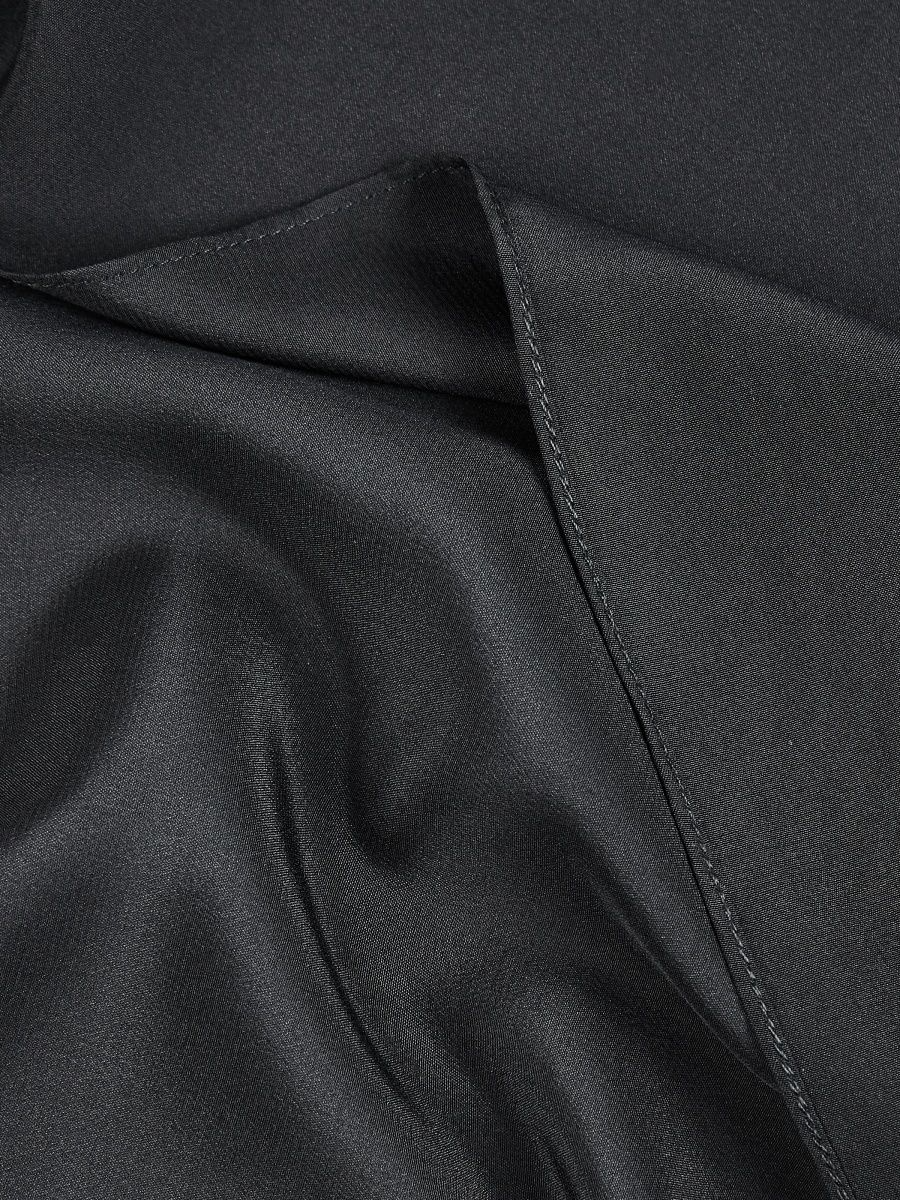 картинка Платок черный 87*87 см магазина шелковой одежды и аксессуаров
