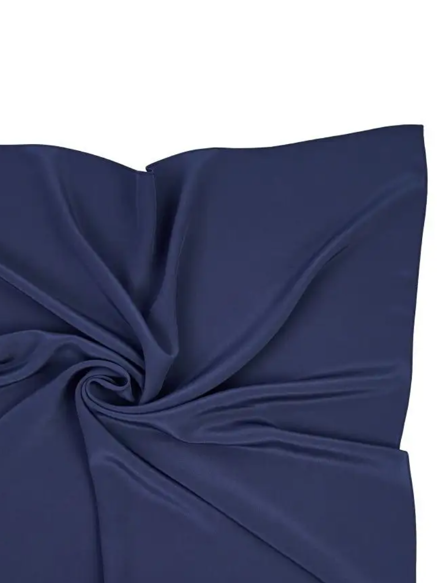 картинка Платок темно-синий 43*43 см  магазина шелковой одежды и аксессуаров